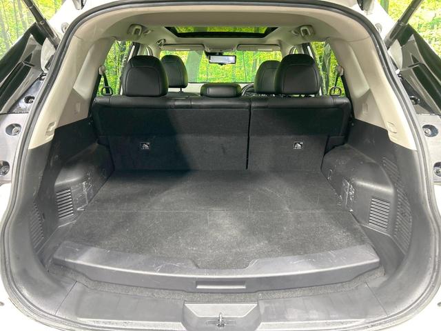 エクストレイル ２０Ｘｉ　ハイブリッド　４ＷＤ　サンルーフ　全周囲カメラ　エマージェンシーブレーキ　プロパイロット　禁煙車　電動リアゲート　スマートキー　ＬＥＤヘッド　ＥＴＣ　オートハイビーム　デジタルインナーミラー　オートエアコン（43枚目）