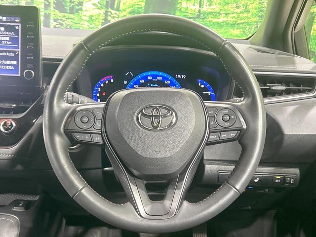 カローラツーリング ダブルバイビー　バックカメラ　セーフティセンス　レーダークルーズ　禁煙車　シートヒーター　スマートキー　ＬＥＤヘッド　純正９型ディスプレイオーディオ　ＥＴＣ　オートハイビーム　オートエアコン　純正１７インチアルミ（11枚目）