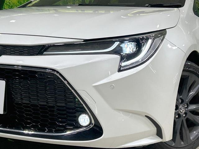 カローラツーリング ダブルバイビー　バックカメラ　セーフティセンス　レーダークルーズ　禁煙車　シートヒーター　スマートキー　ＬＥＤヘッド　純正９型ディスプレイオーディオ　ＥＴＣ　オートハイビーム　オートエアコン　純正１７インチアルミ（12枚目）