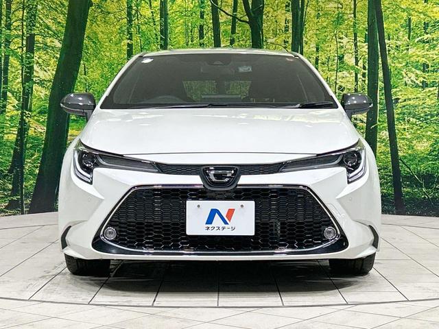 カローラツーリング ダブルバイビー　バックカメラ　セーフティセンス　レーダークルーズ　禁煙車　シートヒーター　スマートキー　ＬＥＤヘッド　純正９型ディスプレイオーディオ　ＥＴＣ　オートハイビーム　オートエアコン　純正１７インチアルミ（14枚目）