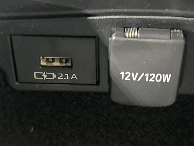 カローラツーリング ダブルバイビー　バックカメラ　セーフティセンス　レーダークルーズ　禁煙車　シートヒーター　スマートキー　ＬＥＤヘッド　純正９型ディスプレイオーディオ　ＥＴＣ　オートハイビーム　オートエアコン　純正１７インチアルミ（53枚目）