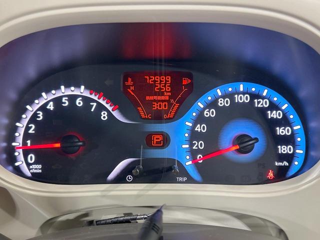 キューブ １５Ｘ　パーティーレッドセレクション　ＳＤナビ　バックカメラ　禁煙車　ＥＴＣ　Ｂｌｕｅｔｏｏｔｈ接続　ＨＩＤヘッド　スマートキー　ＣＤ／ＤＶＤ再生　地デジ　プッシュスタート　ベロアシート　シートリフター　アームレスト　盗難防止システム（50枚目）