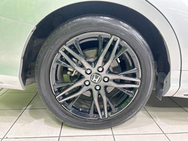 オデッセイ アブソルート・ＥＸ　純正１０型ナビ　全周囲カメラ　ホンダセンシング　アダプティブクルーズ　両側電動スライドドア　禁煙車　Ｂｌｕｅｔｏｏｔｈ接続　ＥＴＣ２．０　ＨＤＭＩ接続　電動リアゲート　前席シートヒーター　ＬＥＤヘッド（29枚目）