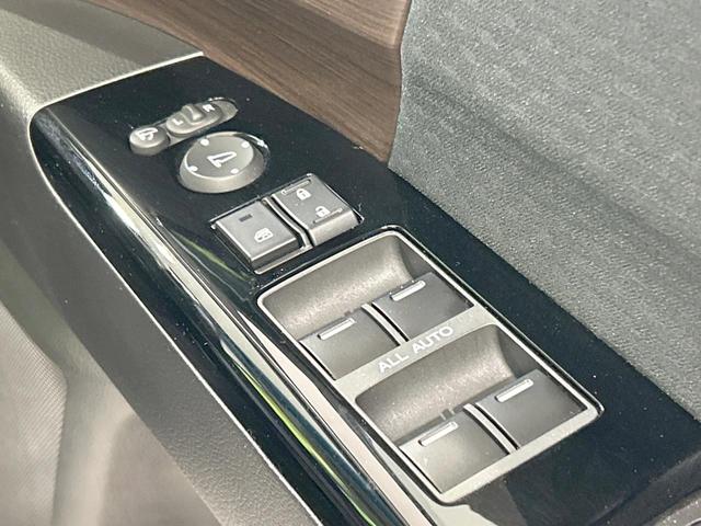 オデッセイ アブソルート・ＥＸ　純正１０型ナビ　全周囲カメラ　ホンダセンシング　アダプティブクルーズ　両側電動スライドドア　禁煙車　Ｂｌｕｅｔｏｏｔｈ接続　ＥＴＣ２．０　ＨＤＭＩ接続　電動リアゲート　前席シートヒーター　ＬＥＤヘッド（51枚目）