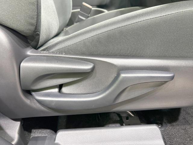 シエンタ Ｇ　純正１０型ナビ　全周囲カメラ　セーフティセンス　レーダークルーズ　両側電動スライドドア　ブラインドスポットモニター　禁煙車　Ｂｌｕｅｔｏｏｔｈ接続　ＥＴＣ２．０　ＬＥＤヘッド　オートマチックハイビーム（37枚目）