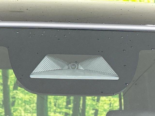 N-BOXカスタム ベースグレード 届出済未使用車 電動スライドドア ホンダセンシング アダプティブクルーズ コーナーセンサー スマートキー LEDヘッド オートハイビーム オートエアコン 電動パーキングブレーキ 純正14インチAW(3枚目)