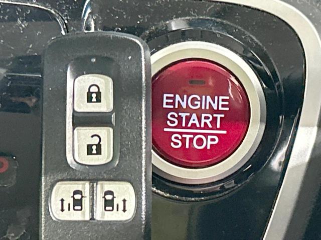 N-BOXカスタム G SSブラックスタイルパッケージ 両側パワスラ SDナビ バックカメラ 禁煙車 シートヒーター スマートキー HIDヘッド オートライト オートエアコン 15インチAW Bluetooth DVD/CD再生 フルセグ LEDフォグ(7枚目)