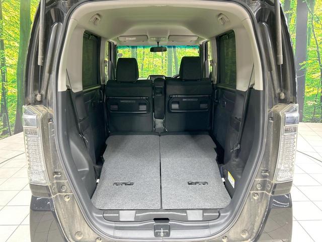 N-BOXカスタム G SSブラックスタイルパッケージ 両側パワスラ SDナビ バックカメラ 禁煙車 シートヒーター スマートキー HIDヘッド オートライト オートエアコン 15インチAW Bluetooth DVD/CD再生 フルセグ LEDフォグ(10枚目)