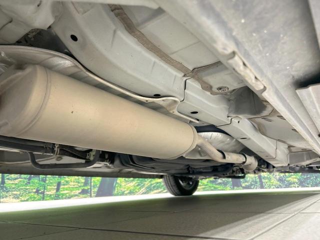 N-BOXカスタム G SSブラックスタイルパッケージ 両側パワスラ SDナビ バックカメラ 禁煙車 シートヒーター スマートキー HIDヘッド オートライト オートエアコン 15インチAW Bluetooth DVD/CD再生 フルセグ LEDフォグ(17枚目)