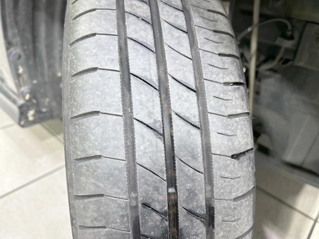 N-BOXカスタム G SSブラックスタイルパッケージ 両側パワスラ SDナビ バックカメラ 禁煙車 シートヒーター スマートキー HIDヘッド オートライト オートエアコン 15インチAW Bluetooth DVD/CD再生 フルセグ LEDフォグ(21枚目)