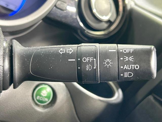 N-BOXカスタム G SSブラックスタイルパッケージ 両側パワスラ SDナビ バックカメラ 禁煙車 シートヒーター スマートキー HIDヘッド オートライト オートエアコン 15インチAW Bluetooth DVD/CD再生 フルセグ LEDフォグ(37枚目)