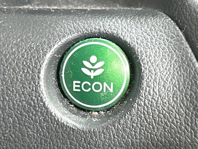 N-BOXカスタム G SSブラックスタイルパッケージ 両側パワスラ SDナビ バックカメラ 禁煙車 シートヒーター スマートキー HIDヘッド オートライト オートエアコン 15インチAW Bluetooth DVD/CD再生 フルセグ LEDフォグ(38枚目)