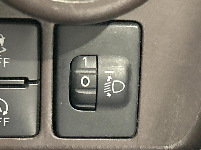 ルーミー Ｇ－Ｔ　ターボ　両側パワスラ　純正９型ナビ　バックカメラ　スマートアシスト３　禁煙車　シートヒーター　クリアランスソナー　レーンアシスト　スマートキー　オートマチックハイビーム　オートライト　オートエアコン（55枚目）