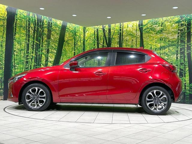 デミオ XDツーリング 純正ナビ 衝突軽減 禁煙車 前席シートヒーター スマートキー LEDヘッド クルコン オートライト オートエアコン 純正16インチAW Bluetooth DVD/CD再生 フルセグ フォグライト(25枚目)