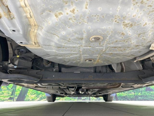 ノート メダリスト X 純正SDナビ エマージェンシーブレーキ 禁煙車 ハーフレザーシート スマートキー ETC 車線逸脱警報 オートライト オートエアコン Bluetooth CD DVD再生 フルセグ 電動格納ミラー(19枚目)