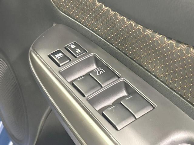 ノート メダリスト X 純正SDナビ エマージェンシーブレーキ 禁煙車 ハーフレザーシート スマートキー ETC 車線逸脱警報 オートライト オートエアコン Bluetooth CD DVD再生 フルセグ 電動格納ミラー(47枚目)