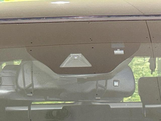 ハリアー プレミアム　バックカメラ　セーフティセンス　禁煙車　電動リアゲート　ハーフレザーシート　パワーシート　スマートキー　ＬＥＤヘッド　ビルトインＥＴＣ　クルコン　オートハイビーム　オートライト　デュアルエアコン（5枚目）