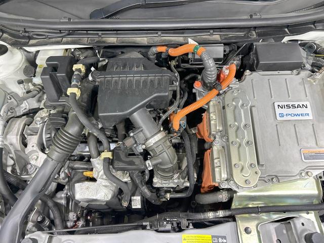 キックス X 純正9型ナビ 全周囲カメラ プロパイロット エマージェンシーブレーキ 禁煙車 ハーフレザーシート コーナーセンサー デジタルインナーミラー スマートキー ETC LEDヘッド ルーフレール(18枚目)