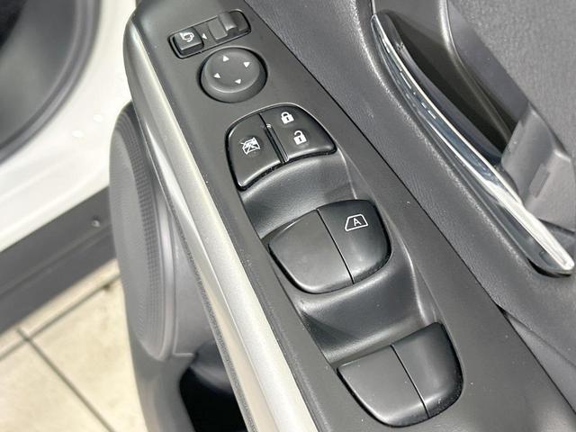 キックス X 純正9型ナビ 全周囲カメラ プロパイロット エマージェンシーブレーキ 禁煙車 ハーフレザーシート コーナーセンサー デジタルインナーミラー スマートキー ETC LEDヘッド ルーフレール(39枚目)