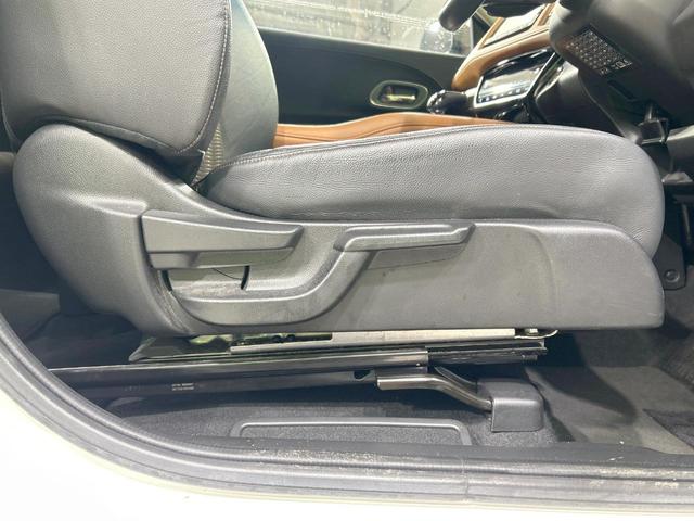 ヴェゼル ハイブリッドZ・ホンダセンシング 純正ナビ バックカメラ ホンダセンシング アダプティブクルーズ ハーフレザーシート シートヒーター レーンアシスト スマートキー LEDヘッド/フォグ オートマチックハイビーム オートブレーキホールド(37枚目)