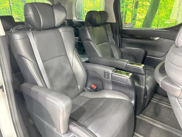 ヴェルファイア 2.5Z Gエディション サンルーフ 両側パワスラ BIG-X11型ナビ 後席モニター バックカメラ プリクラッシュセーフティ 100V電源 禁煙車 電動リアゲート レザーシート コーナーセンサー ステアリングヒーター(9枚目)