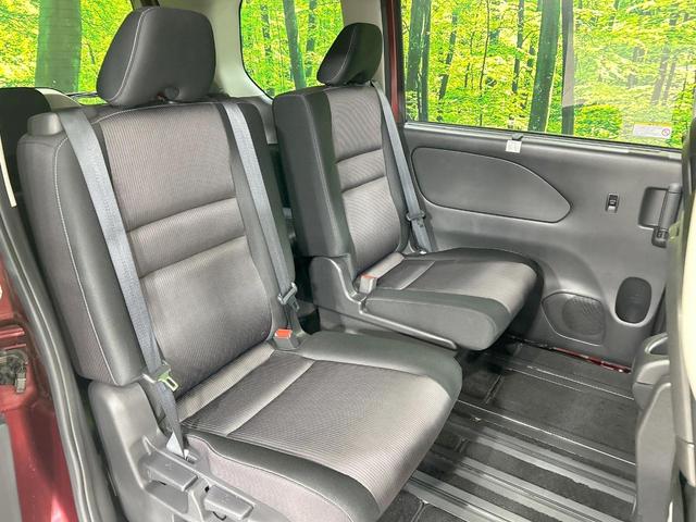 セレナ ハイウェイスターG 両側電動スライド プロパイロット 後席モニター 全周囲カメラ エマージェンシーブレーキ 禁煙車 コーナーセンサー スマートキー LEDヘッド ビルトインETC デジタルインナーミラー オートエアコン(9枚目)