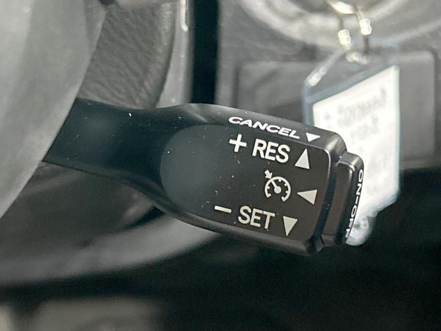 FJクルーザー ベースグレード 純正OP17インチアルミ 4WD SDナビ バックカメラ 禁煙車 2トーンカラー コーナーセンサー クルコン ETC Bluetooth再生 CD/DVD再生 フルセグ リアフォグ 電動格納ミラー(5枚目)