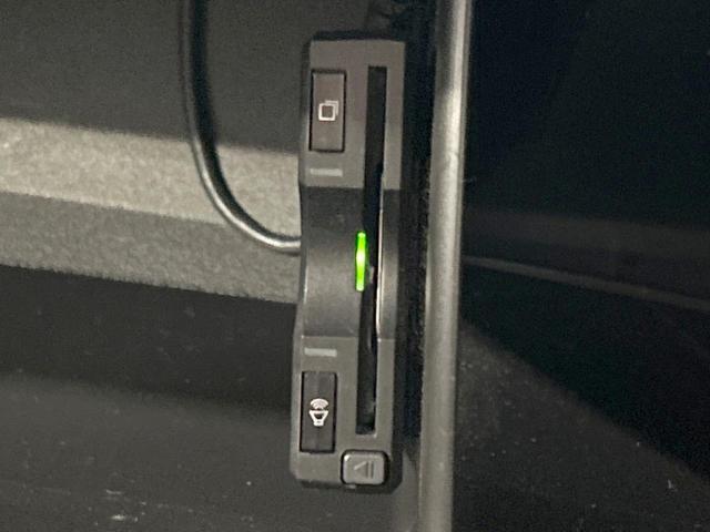 FJクルーザー ベースグレード 純正OP17インチアルミ 4WD SDナビ バックカメラ 禁煙車 2トーンカラー コーナーセンサー クルコン ETC Bluetooth再生 CD/DVD再生 フルセグ リアフォグ 電動格納ミラー(7枚目)