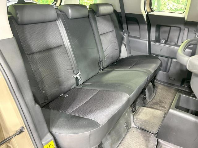 FJクルーザー ベースグレード 純正OP17インチアルミ 4WD SDナビ バックカメラ 禁煙車 2トーンカラー コーナーセンサー クルコン ETC Bluetooth再生 CD/DVD再生 フルセグ リアフォグ 電動格納ミラー(9枚目)