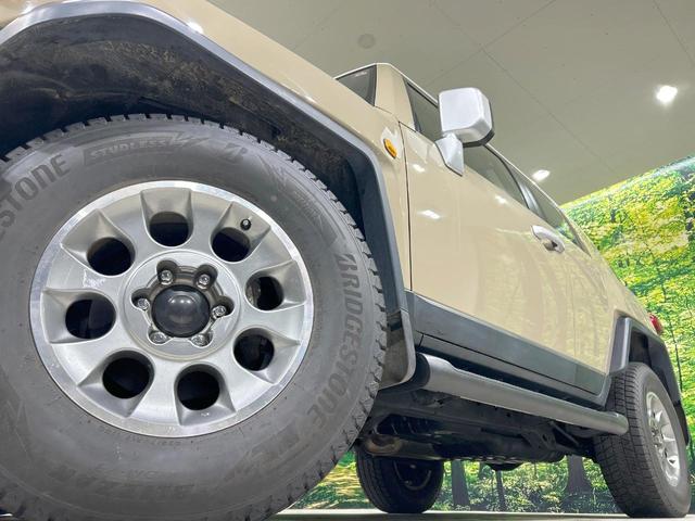 FJクルーザー ベースグレード 純正OP17インチアルミ 4WD SDナビ バックカメラ 禁煙車 2トーンカラー コーナーセンサー クルコン ETC Bluetooth再生 CD/DVD再生 フルセグ リアフォグ 電動格納ミラー(13枚目)