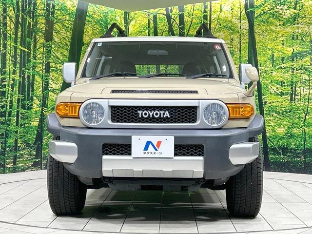 FJクルーザー ベースグレード 純正OP17インチアルミ 4WD SDナビ バックカメラ 禁煙車 2トーンカラー コーナーセンサー クルコン ETC Bluetooth再生 CD/DVD再生 フルセグ リアフォグ 電動格納ミラー(14枚目)