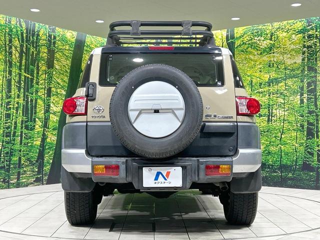 FJクルーザー ベースグレード 純正OP17インチアルミ 4WD SDナビ バックカメラ 禁煙車 2トーンカラー コーナーセンサー クルコン ETC Bluetooth再生 CD/DVD再生 フルセグ リアフォグ 電動格納ミラー(15枚目)