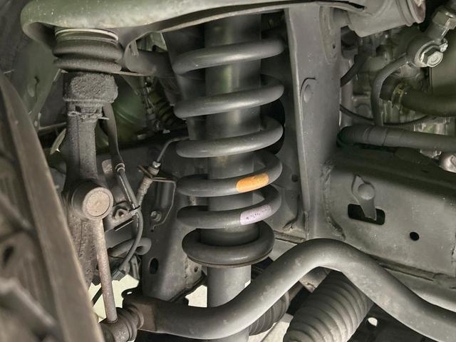 FJクルーザー ベースグレード 純正OP17インチアルミ 4WD SDナビ バックカメラ 禁煙車 2トーンカラー コーナーセンサー クルコン ETC Bluetooth再生 CD/DVD再生 フルセグ リアフォグ 電動格納ミラー(23枚目)