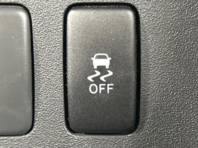 FJクルーザー ベースグレード 純正OP17インチアルミ 4WD SDナビ バックカメラ 禁煙車 2トーンカラー コーナーセンサー クルコン ETC Bluetooth再生 CD/DVD再生 フルセグ リアフォグ 電動格納ミラー(36枚目)