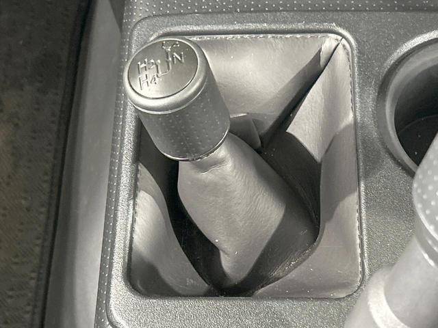 FJクルーザー ベースグレード 純正OP17インチアルミ 4WD SDナビ バックカメラ 禁煙車 2トーンカラー コーナーセンサー クルコン ETC Bluetooth再生 CD/DVD再生 フルセグ リアフォグ 電動格納ミラー(45枚目)