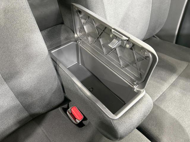 ムーヴキャンバス Ｇブラックインテリアリミテッド　ＳＡＩＩＩ　両側電動スライドドア　純正ＳＤナビ　全周囲カメラ　スマートアシストＩＩＩ　禁煙車　コーナーセンサー　スマートキー　ＬＥＤヘッド　オートハイビーム　オートライト　オートエアコン　Ｂｌｕｅｔｏｏｔｈ　ＣＤ（44枚目）