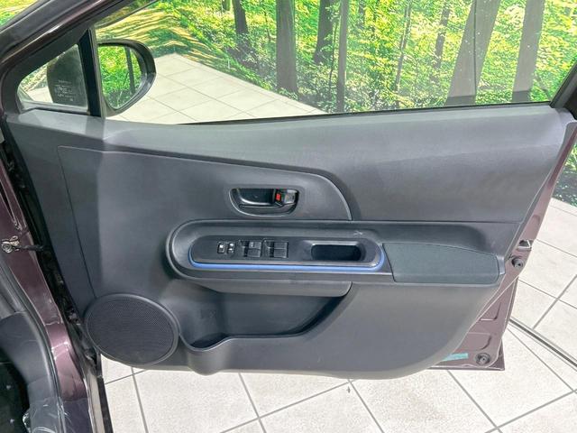 アクア S SDナビ バックカメラ 禁煙車 スマートキー オートライト オートエアコン Bluetooth CD DVD再生 フルセグ 電動格納ミラー プライバシーガラス 衝突安全ボディ(35枚目)