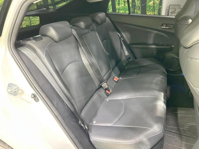 プリウス Ａツーリングセレクション　純正９型ナビ　バックカメラ　セーフティセンス　レーダークルーズ　ブラインドスポットモニター　禁煙車　Ｂｌｕｅｔｏｏｔｈ接続　ＥＴＣ　ＬＥＤヘッド　オートマチックハイビーム　クリアランスソナー（9枚目）