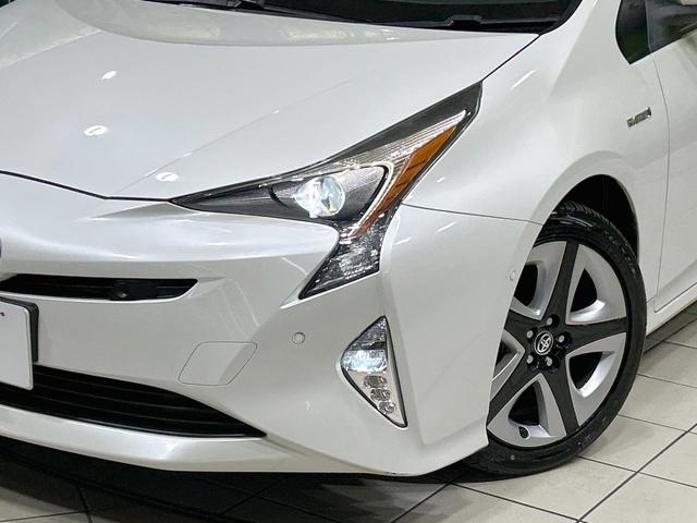 プリウス Ａツーリングセレクション　純正９型ナビ　バックカメラ　セーフティセンス　レーダークルーズ　ブラインドスポットモニター　禁煙車　Ｂｌｕｅｔｏｏｔｈ接続　ＥＴＣ　ＬＥＤヘッド　オートマチックハイビーム　クリアランスソナー（12枚目）