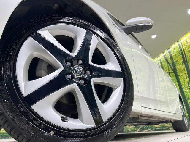 プリウス Ａツーリングセレクション　純正９型ナビ　バックカメラ　セーフティセンス　レーダークルーズ　ブラインドスポットモニター　禁煙車　Ｂｌｕｅｔｏｏｔｈ接続　ＥＴＣ　ＬＥＤヘッド　オートマチックハイビーム　クリアランスソナー（13枚目）