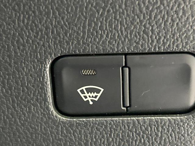 プリウス Ａツーリングセレクション　純正９型ナビ　バックカメラ　セーフティセンス　レーダークルーズ　ブラインドスポットモニター　禁煙車　Ｂｌｕｅｔｏｏｔｈ接続　ＥＴＣ　ＬＥＤヘッド　オートマチックハイビーム　クリアランスソナー（52枚目）