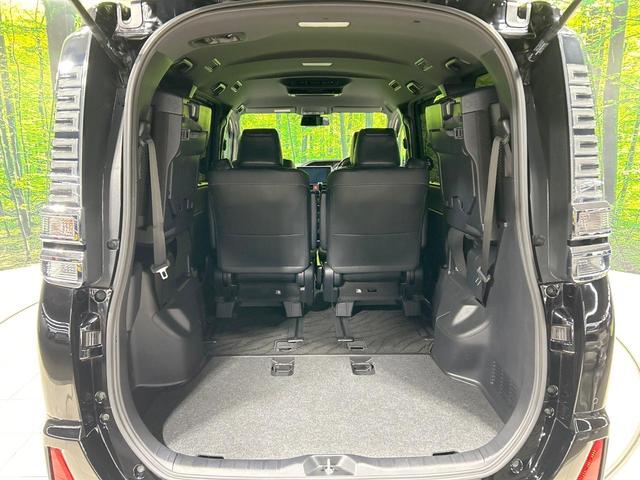 ヴォクシー ZS 煌III モデリスタ 後席モニター 純正10型ナビ バックカメラ 両側パワスラ セーフティセンス 禁煙車 ハーフレザーシート クリアランスソナー レーンアシスト スマートキー LEDヘッド&フォグ クルコン(11枚目)