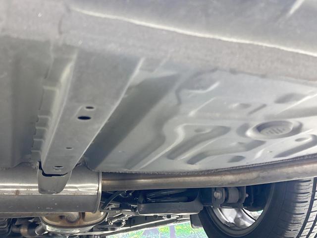 ヴォクシー ZS 煌III モデリスタ 後席モニター 純正10型ナビ バックカメラ 両側パワスラ セーフティセンス 禁煙車 ハーフレザーシート クリアランスソナー レーンアシスト スマートキー LEDヘッド&フォグ クルコン(21枚目)