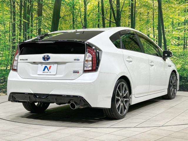 プリウス Sツーリングセレクション・G’s 純正ナビ バックカメラ 禁煙車 ETC Bluetooth接続 フルセグ HIDヘッド 専用純正18インチAW スマートキー フォグライト オートライト オートエアコン CD/DVD再生(17枚目)