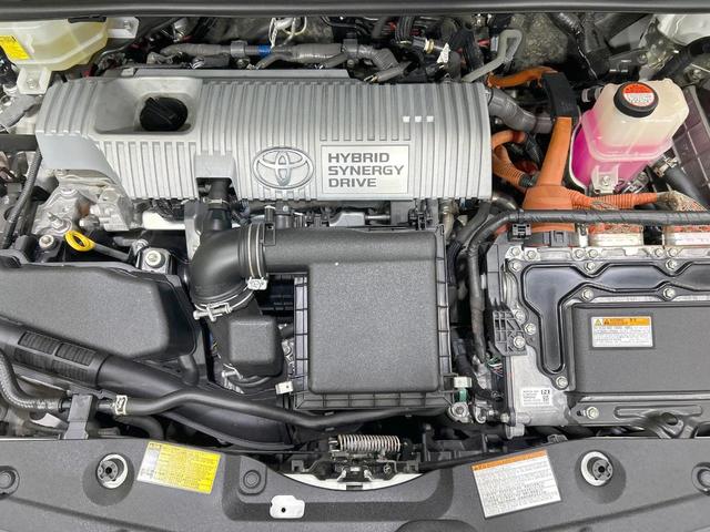 プリウス Sツーリングセレクション・G’s 純正ナビ バックカメラ 禁煙車 ETC Bluetooth接続 フルセグ HIDヘッド 専用純正18インチAW スマートキー フォグライト オートライト オートエアコン CD/DVD再生(18枚目)