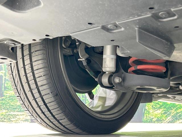 プリウス Sツーリングセレクション・G’s 純正ナビ バックカメラ 禁煙車 ETC Bluetooth接続 フルセグ HIDヘッド 専用純正18インチAW スマートキー フォグライト オートライト オートエアコン CD/DVD再生(21枚目)