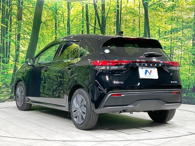 ノート Ｘ　メモリーナビ　バックカメラ　エマージェンシーブレーキ　禁煙車　Ｂｌｕｅｔｏｏｔｈ接続　ＬＥＤヘッド＆フォグ　オートライト　オートエアコン　スマートキー　車線逸脱警報　電動格納ミラー　プライバシーガラス（26枚目）
