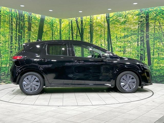 ノート Ｘ　メモリーナビ　バックカメラ　エマージェンシーブレーキ　禁煙車　Ｂｌｕｅｔｏｏｔｈ接続　ＬＥＤヘッド＆フォグ　オートライト　オートエアコン　スマートキー　車線逸脱警報　電動格納ミラー　プライバシーガラス（27枚目）