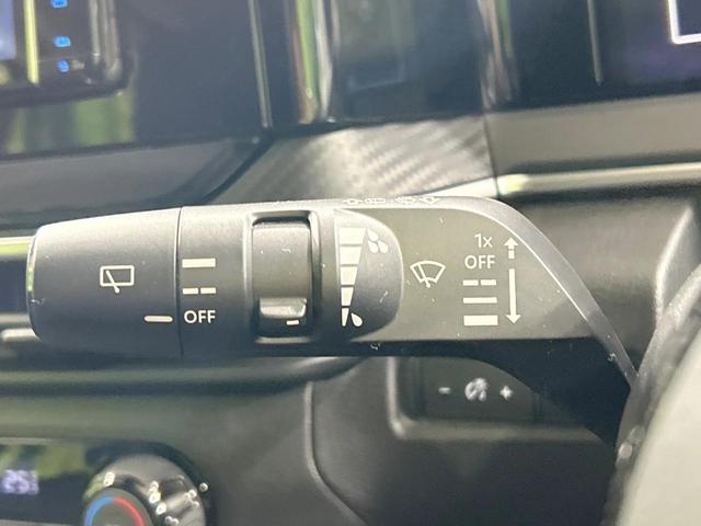 ノート Ｘ　メモリーナビ　バックカメラ　エマージェンシーブレーキ　禁煙車　Ｂｌｕｅｔｏｏｔｈ接続　ＬＥＤヘッド＆フォグ　オートライト　オートエアコン　スマートキー　車線逸脱警報　電動格納ミラー　プライバシーガラス（44枚目）