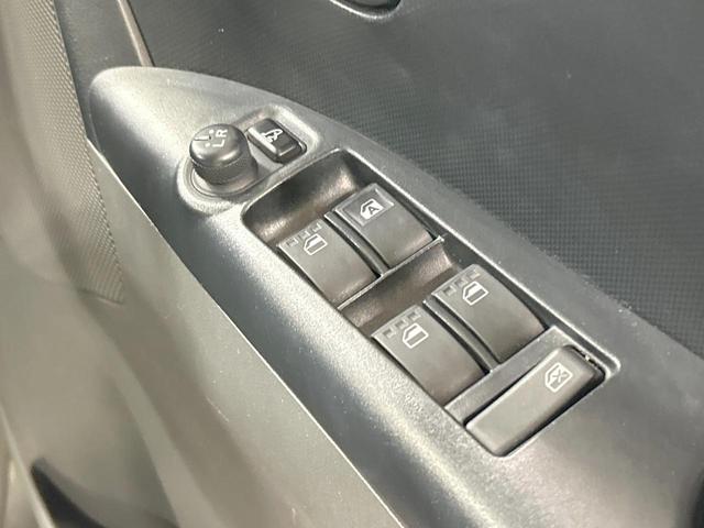 タント カスタムXリミテッド SDナビ 電動スライドドア 禁煙車 スマートキー HIDヘッド ETC オートエアコン 14インチAW Bluetooth接続 CD/DVD再生 フルセグ 電動格納ミラー パワーウィンドウ(7枚目)